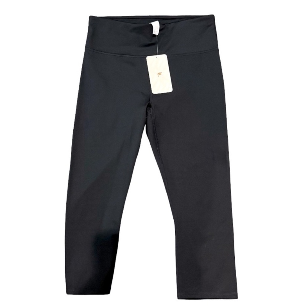 NWT Fabletics high waisted Powerlite 2.0 crop black